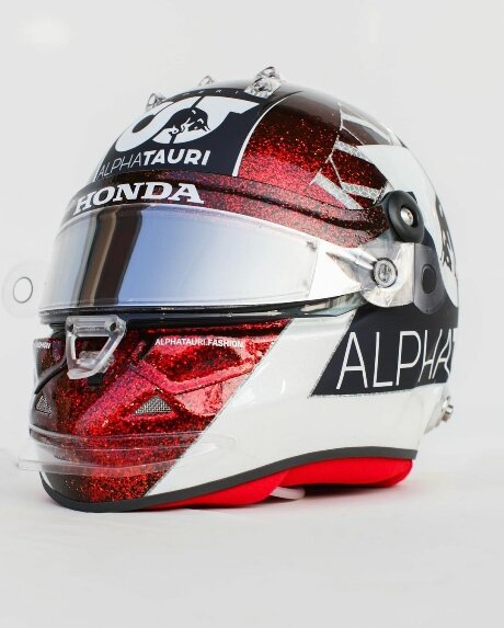 Спорт. Формула 1: все новые шлемы в Абу-Даби
