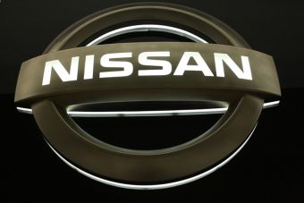 Nissan продал пакет акций в Daimler AG, чтобы поправить свое положение