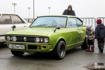 Дальневосточное ретро: любители классических японских автомобилей открыли сезон во Владивостоке (ФОТО)