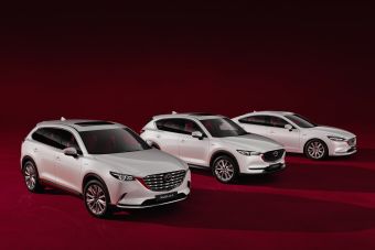Mazda начала предлагать в России автомобили в юбилейной комплектации