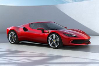 Ferrari представила 830-сильное купе 296 GTB с компактным V6 под капотом
