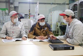 Эксперты Федерального центра компетенций завершили стажировку на заводе ООО «Тойота Мотор» в Санкт-Петербурге