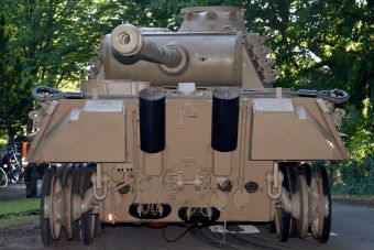 Немецкому пенсионеру придется заплатить €250 000 за хранение танка в подвале дома