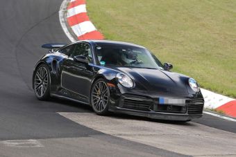 Porsche электрифицирует модель 911