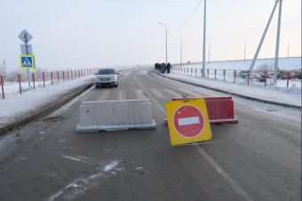 В Новосибирске из-за дефектов закрыли один из автомобильных мостов