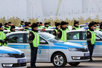 В Казахстане дорожная полиция провела рейды против машин с российскими номерами