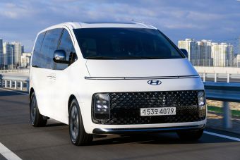 Hyundai получил разрешения на продажу в России вэнов Staria