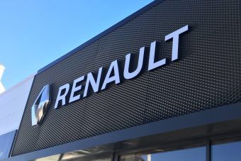 Renault анонсировала две новинки для России в 2022 году